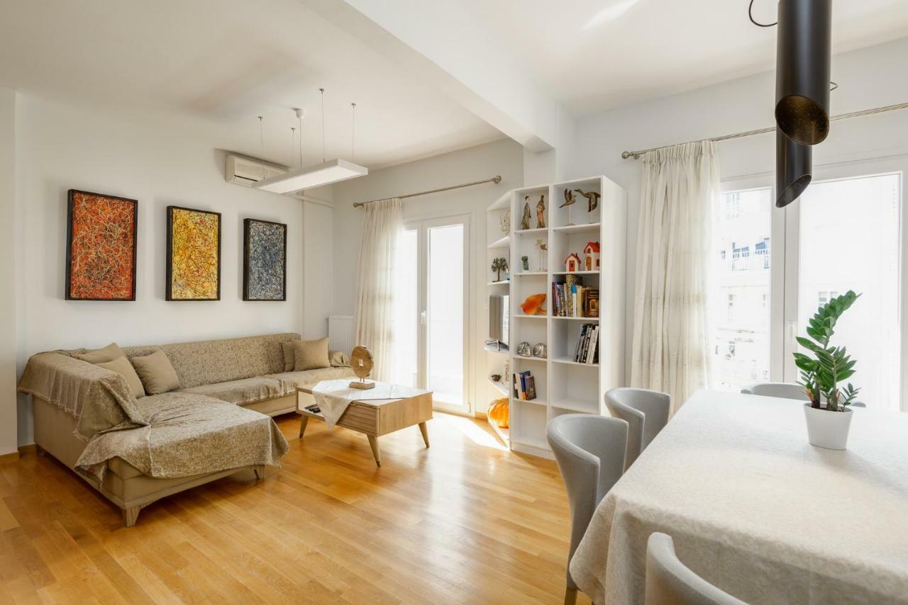 Brand-New Modern Flat In Heart Of City Thessaloniki Buitenkant foto