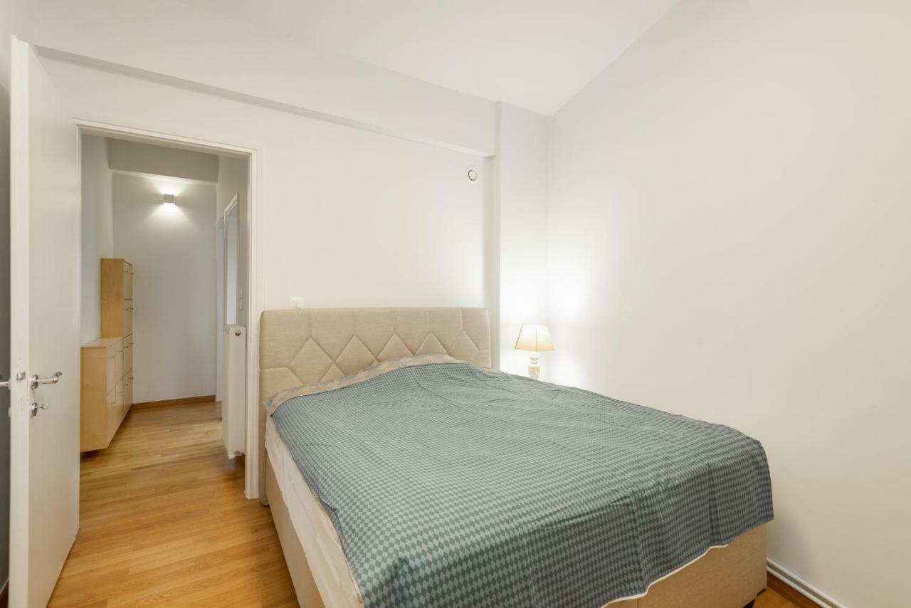 Brand-New Modern Flat In Heart Of City Thessaloniki Buitenkant foto