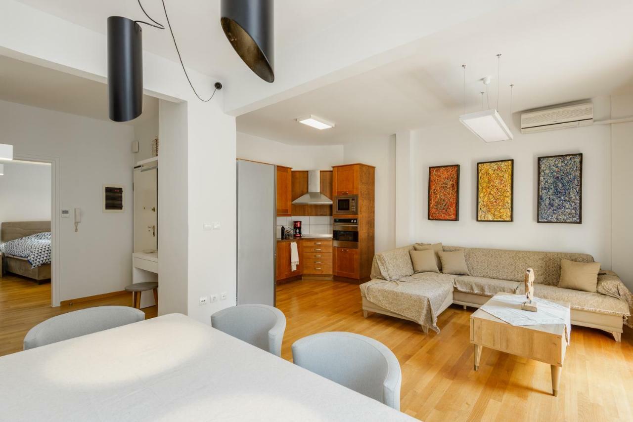 Brand-New Modern Flat In Heart Of City Thessaloniki Buitenkant foto