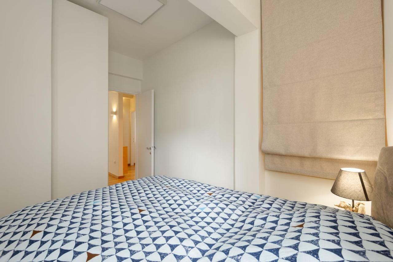 Brand-New Modern Flat In Heart Of City Thessaloniki Buitenkant foto
